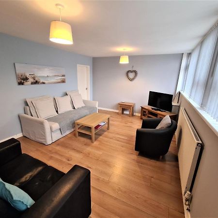 3 Bedroom Apartment Coventry - Hosted By Coventry Accommodation المظهر الخارجي الصورة