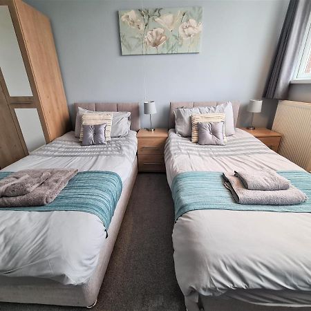 3 Bedroom Apartment Coventry - Hosted By Coventry Accommodation المظهر الخارجي الصورة