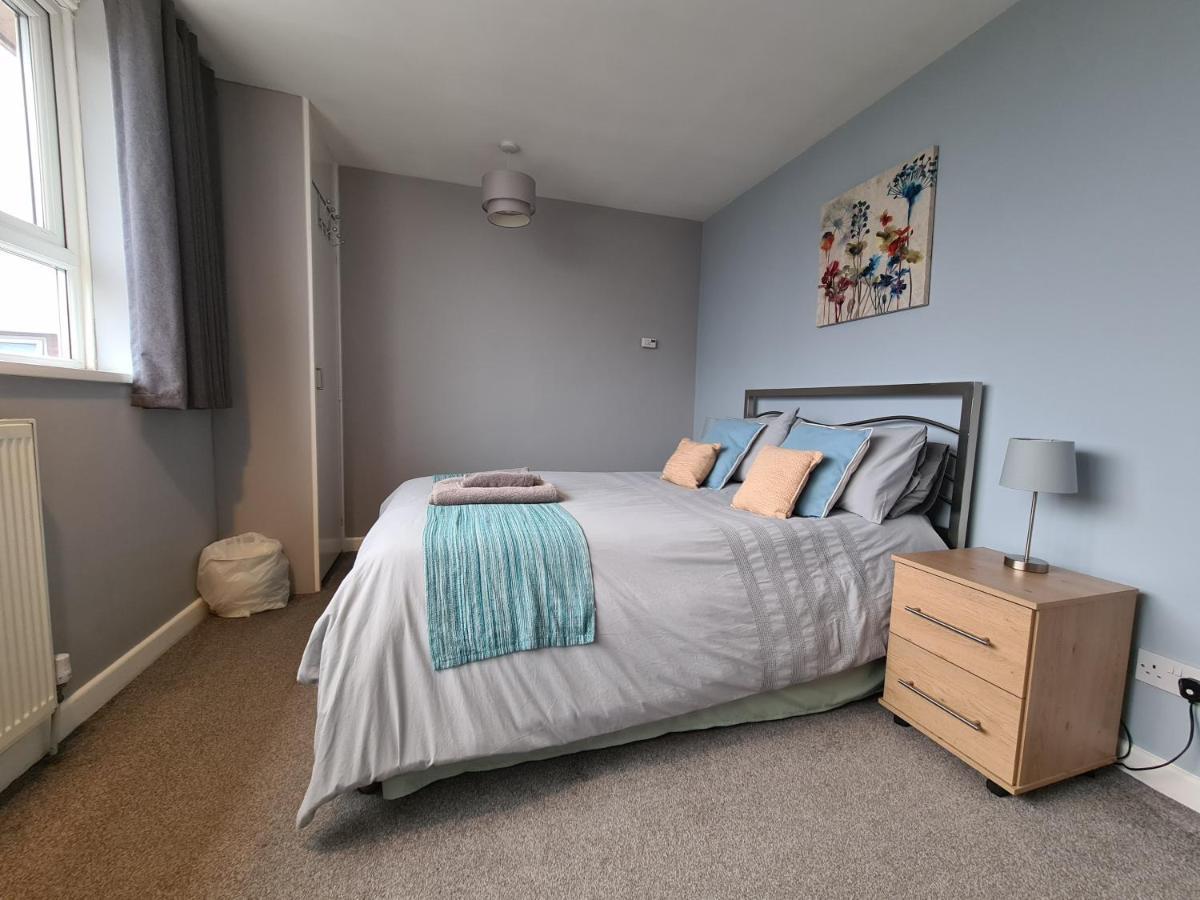3 Bedroom Apartment Coventry - Hosted By Coventry Accommodation المظهر الخارجي الصورة